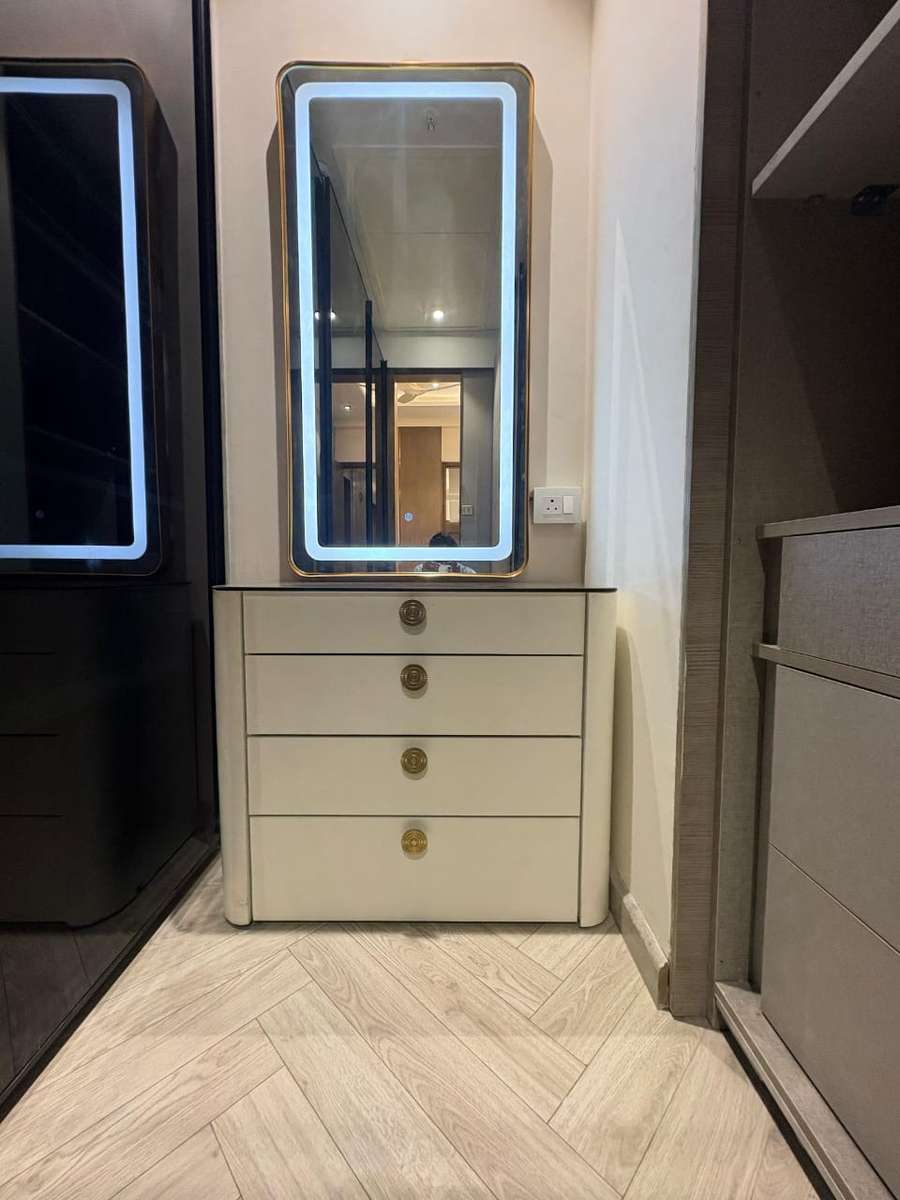 Vanity dresser LED